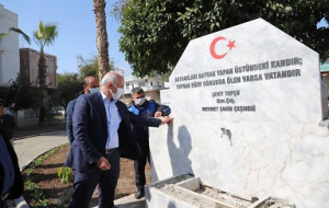  Akdeniz Belediyesi şehidimizin adını taşıyan kaideyi yeniledi